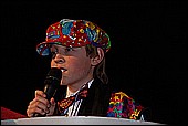 032.jpg