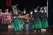 050.jpg