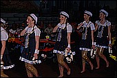 044.jpg