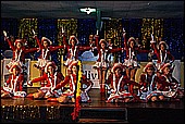 063.jpg