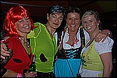 053.jpg