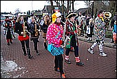 033.jpg
