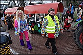 049.jpg