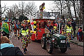 050.jpg