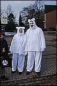 051.jpg