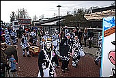 057.jpg
