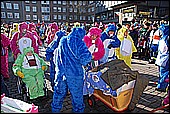 057.jpg