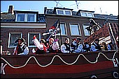 082.jpg