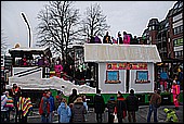 069.jpg