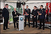 050.jpg