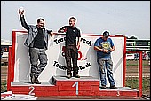 064.jpg