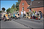 062.jpg