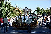 102.jpg
