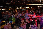 051.jpg